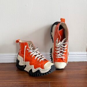 Converse Run Star size 8.5 women’s 7 men’s